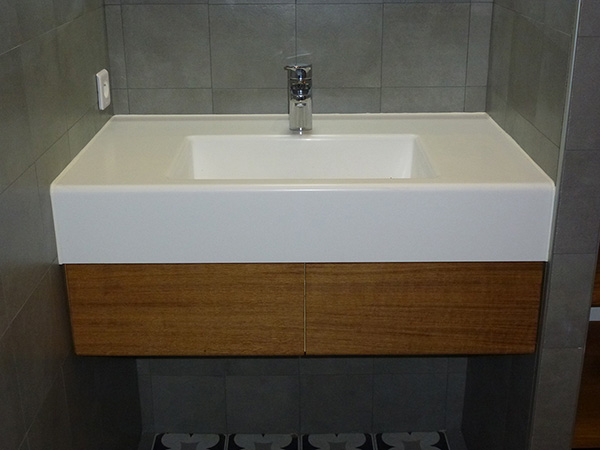 Agencement Cuisine et Salle de Bain Atelier Ours Blanc