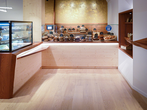 Menuiserie Intérieur Atelier Ours Blanc